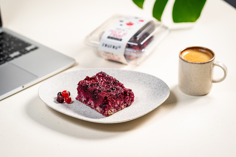 TARTA CU FRUCTE DE PADURE
