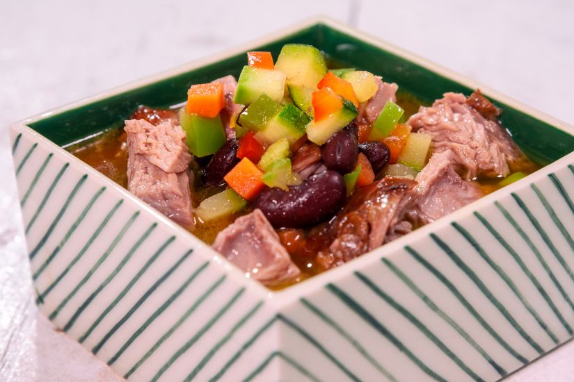 Supă Minestrone și curcan afumat